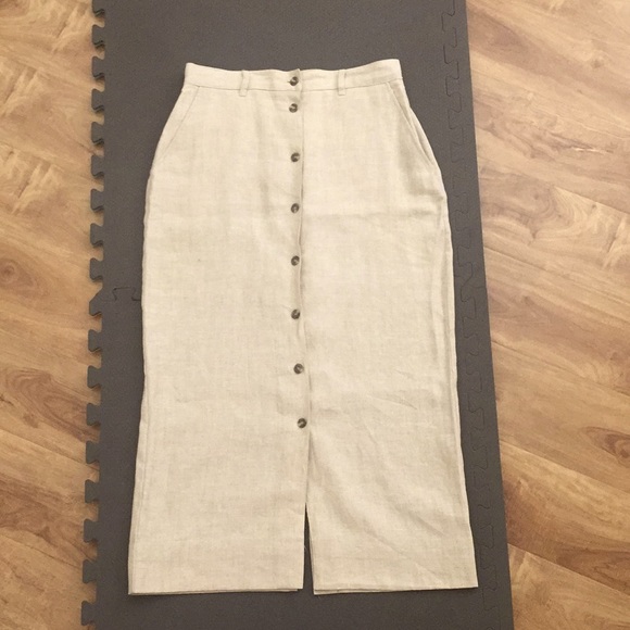 Linen Skirt - Picture 1 of 3